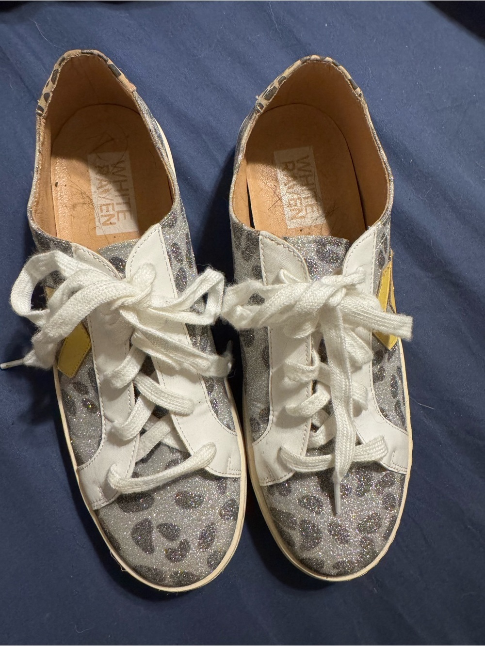 White Raven Fashion Lace-up Leopard   Print Glitter Sneakers Trendy Classic
